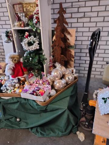 Kerst Kerstmarkt artikelen 5m3 beschikbaar voor biedingen