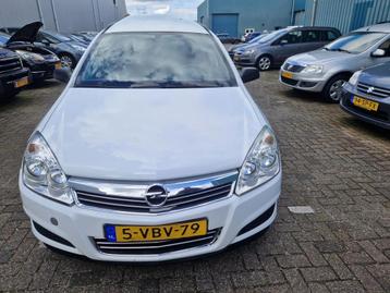 Opel Astra 1.7 CDTi Essentia rijd super (bj 2009)