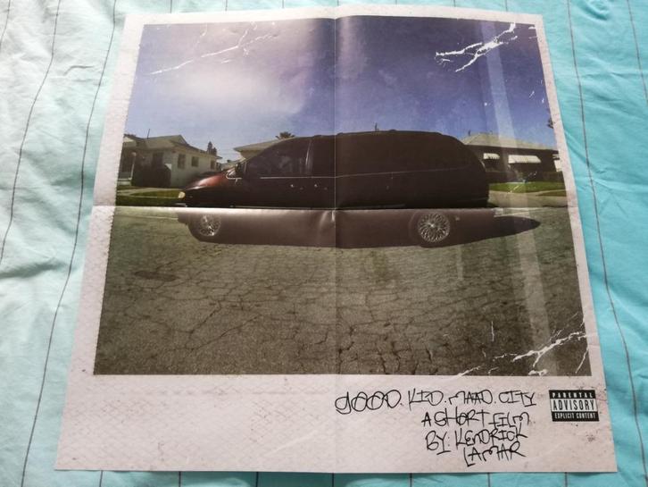 Kendrick Lamar album posters [gevouwen], Verzamelen, Posters, Nieuw, Muziek, A1 t/m A3, Rechthoekig Staand, Verzenden