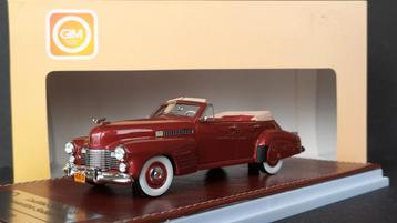 Cadillac Series 62 Sedan Valcour Maroon 1:43 GLM Pol beschikbaar voor biedingen
