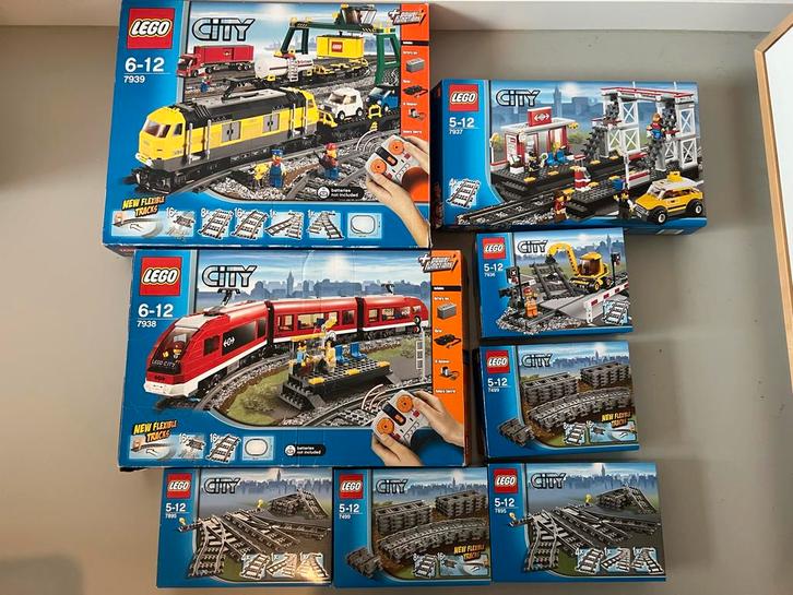 Lego Treinen Collectie: Station, Overweg, Rails & Wissels, Kinderen en Baby's, Speelgoed | Duplo en Lego, Zo goed als nieuw, Lego