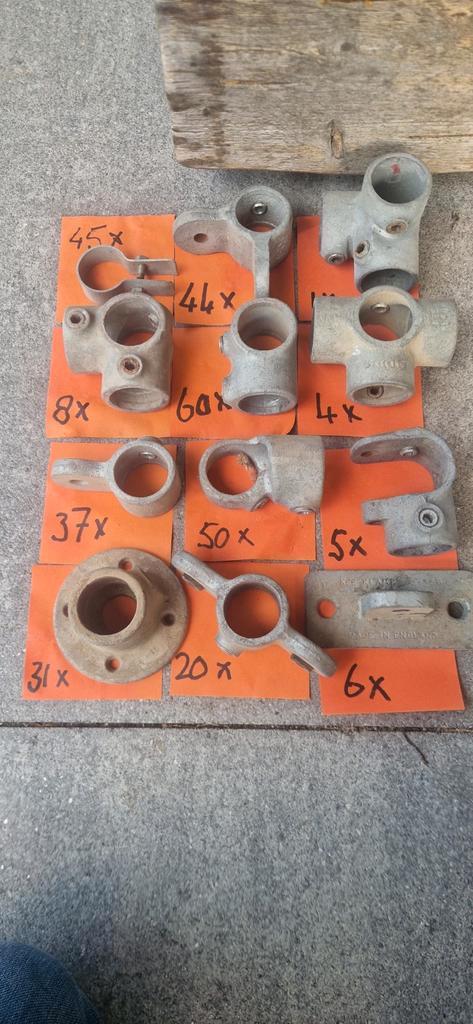 Diverse buiskoppelingen - Kee Klamp, Doe-het-zelf en Verbouw, Hang- en Sluitwerk, Ophalen of Verzenden