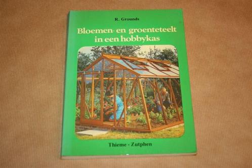 Bloemen en groenteteelt in hobbykas., Boeken, Wonen en Tuinieren, Gelezen, Ophalen of Verzenden