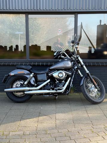 Harley Davidson Dyna Street Bob - BJ 2016 - Kmstnd 5355 - BT beschikbaar voor biedingen