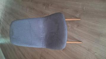 Stoel voor slechts €5,- beschikbaar voor biedingen