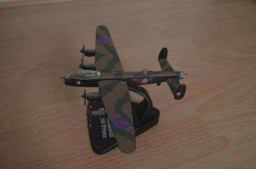 Model vliegtuig AVRO Lancaster Admiral Prune, Verzamelen, Luchtvaart en Vliegtuigspotten, Zo goed als nieuw, Schaalmodel, Ophalen