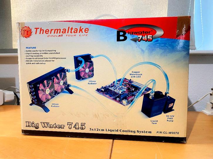 Thermaltake Bigwater 745 retro vloeistofkoelingset, Computers en Software, Vintage Computers, Ophalen of Verzenden