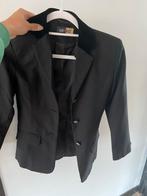 Wedstrijdjasje zwart mt 140, Dieren en Toebehoren, Paardrijkleding, Ophalen of Verzenden, Zo goed als nieuw, Dressuur, Bovenkleding