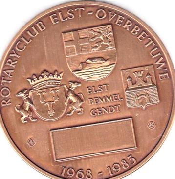 ROTARYCLUB ELST - OVERBETUWE 1968 -1983 beschikbaar voor biedingen