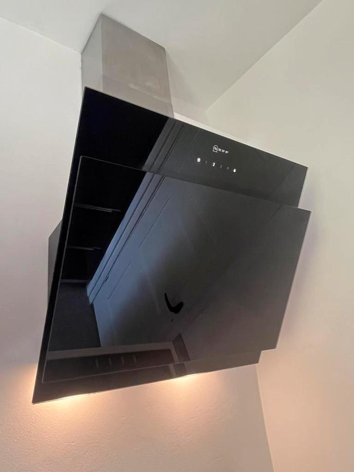 Neff afzuigkap D65IHM1S0, Witgoed en Apparatuur, Afzuigkappen, Zo goed als nieuw, Vrijstaand, 600 tot 800 m³ per uur, Ophalen