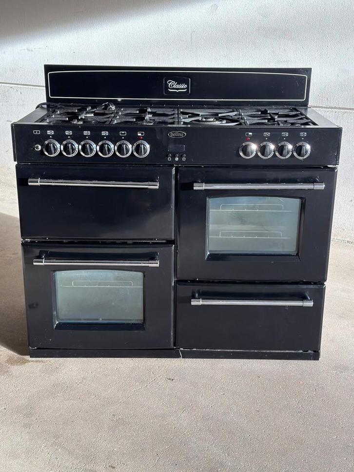 Gasfornuis Belling 110 cm breed, Witgoed en Apparatuur, Fornuizen, Zo goed als nieuw, Vrijstaand, Gas, 4 kookzones, 85 tot 90 cm