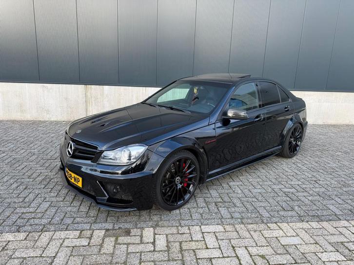 Mercedes-Benz C-Klasse 6.2 C63 AMG Sedan AUT 2009 Zwart, Auto's, Mercedes-Benz, Particulier, C-Klasse, Benzine, Sedan, Automaat
