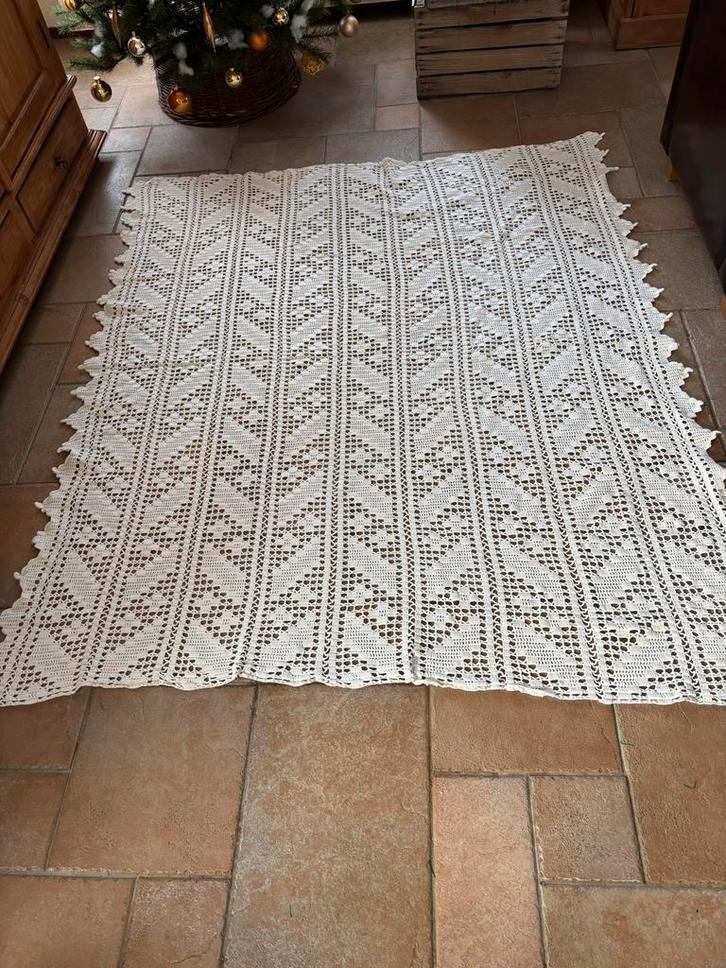 Gehaakte Brocante Bedsprei, Huis en Inrichting, Stoffering | Tapijten en Kleden, Zo goed als nieuw, 150 tot 200 cm, Rechthoekig