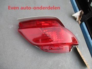 rechter mistlamp in achterbumper lexus RX 270…350…450.H beschikbaar voor biedingen