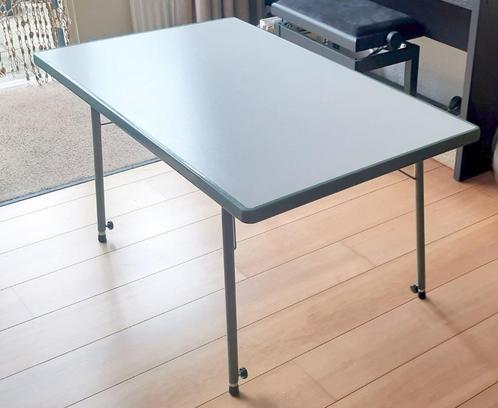 campingtafel 70x115, Caravans en Kamperen, Kampeermeubelen, Zo goed als nieuw, Campingtafel, Ophalen