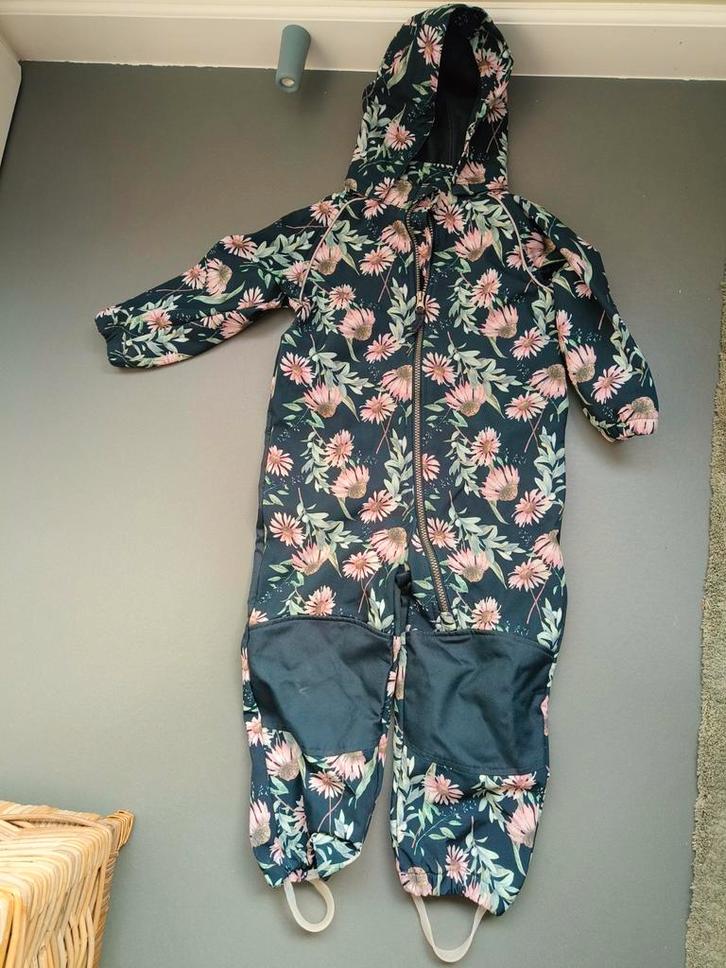 Zgan, softshell pak buitenspeelpak maat 92/98 Name It, Caravans en Kamperen, Regenkleding, Zo goed als nieuw, Regenjas, Ophalen of Verzenden