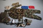 Lot militaria, Embleem of Badge, Nederland, Ophalen of Verzenden, Landmacht