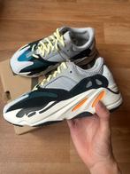 Yeezy boost 700 V2 Wave runner 38, 40 2/3, 45, Kleding | Heren, Schoenen, Ophalen of Verzenden, Nieuw, Overige kleuren
