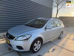 Kia Cee'd 1.4 CVVT X-tra Airco Bj:2011 NAP!, Auto's, Kia, Voorwielaandrijving, Euro 5, Startonderbreker, Gebruikt