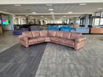 ✅️ GEREINIGD hoekbank bruin suede 320x250 | GRATIS LEVERING, Info@onbekend.nl, Hoekbank, 300 cm of meer, 75 tot 100 cm