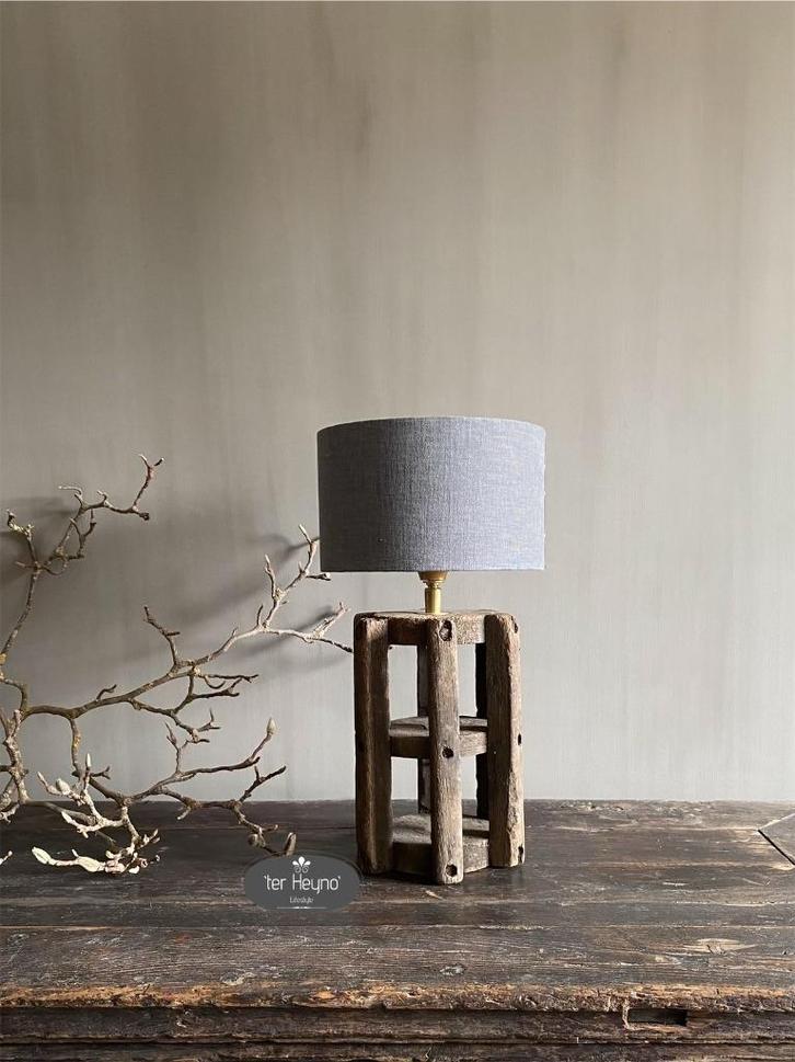 Houten Cotton Mill lamp Aura Peeperkorn stoer sober wonen, Huis en Inrichting, Lampen | Tafellampen, Nieuw, Minder dan 50 cm, Hout