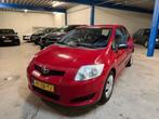 Toyota AURIS 1.4-16V TERRA 3DRS APK 9-2026, Auto's, Gebruikt, 1398 cc, 4 cilinders, Elektrische ramen