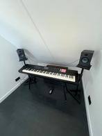Elektrisch Piano/Workstation Roland FA-08 evt volledige set!, Ophalen, Zo goed als nieuw, Zwart