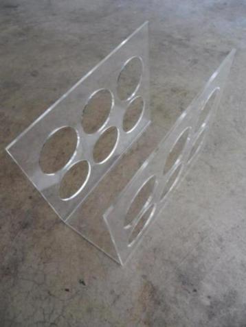 Origineel vintage wijnrek, vintage design beschikbaar voor biedingen