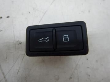 Schakelaar achterklep Audi A4 (22745606) beschikbaar voor biedingen