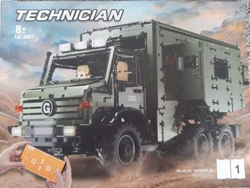 Rael Technician LE-J907 Unimog Camper 6x6   beschikbaar voor biedingen