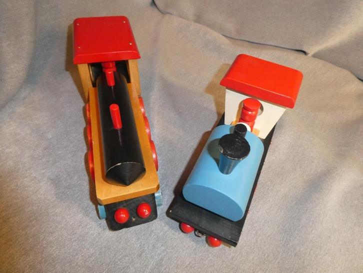 2 houten locomotieven Made USSR, Antiek en Kunst, Antiek | Speelgoed, Ophalen of Verzenden