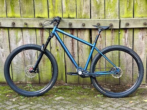 Tout Terrain Outback 29 M Pinion, Gates Belt, Rockshox, SON, Fietsen en Brommers, Fietsen | Mountainbikes en ATB, Zo goed als nieuw