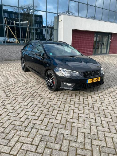 Seat Leon st fr 1.8 tsi Zwart, Auto's, Seat, Particulier, Leon, ABS, Adaptieve lichten, Airbags, Airconditioning, Alarm, Bluetooth