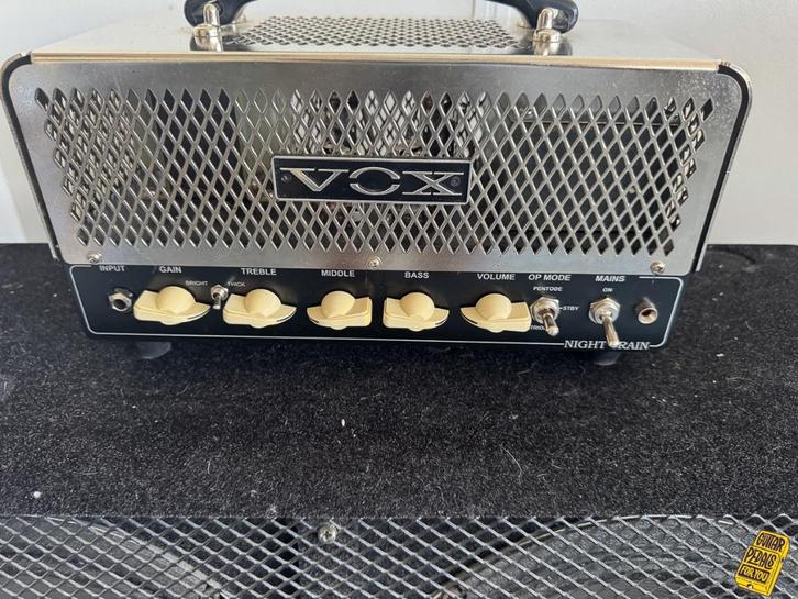 Vox Night Train NT15H Guitar Amplifier Head, Muziek en Instrumenten, Versterkers | Bas en Gitaar, Zo goed als nieuw, Gitaar, Minder dan 50 watt