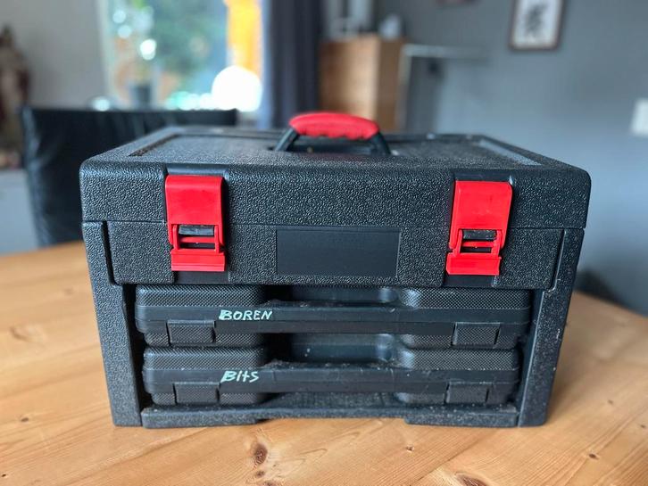 Gevulde gereedschapskoffer, Doe-het-zelf en Verbouw, Gereedschapskisten, Zo goed als nieuw, Gevuld, Ophalen of Verzenden