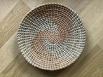 Boho Rieten / Rotan wand mand met ophang lus.  34 cm., Ophalen of Verzenden, Zo goed als nieuw, Rond, Riet