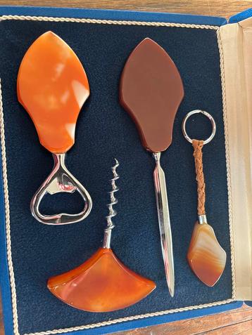 Vintage Kantoorartikelen Set Natuursteen beschikbaar voor biedingen