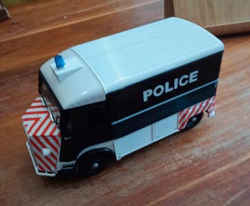 Citroën HY Police 1:18 zgan, Hobby en Vrije tijd, Modelauto's | 1:18, Zo goed als nieuw, Auto, Solido, Verzenden