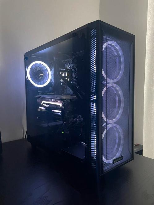 High-End Gaming PC, Computers en Software, Desktop Pc's, Zo goed als nieuw, 4 Ghz of meer, SSD, Gaming, Ophalen