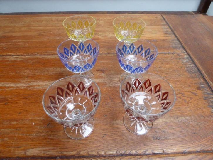 6 vintage champagnecoupes,VMC Reims France Harlequin Crystal, Antiek en Kunst, Antiek | Glas en Kristal, Ophalen of Verzenden