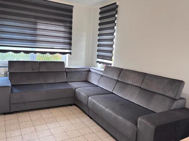 Moderne L-vormige Hoekbank – Zwart & Grijs, Antiek en Kunst, Antiek | Meubels | Stoelen en Banken, Verzenden