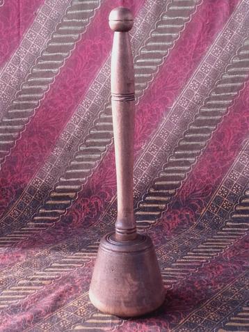 Mooie antieke kruidenstamper uit Engeland 32,5 cm. uit 1860. beschikbaar voor biedingen