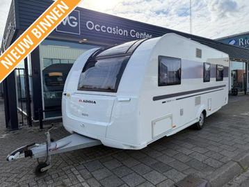 Adria Adora 593 UP QUEENSBED MOVER VOORTENT! beschikbaar voor biedingen