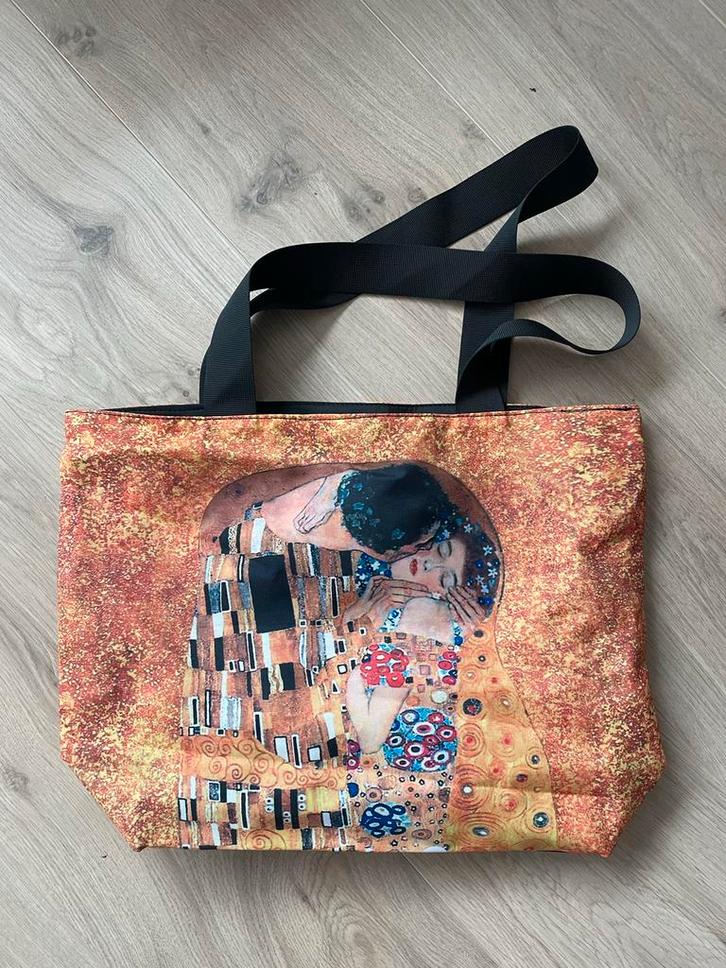 Shopper 'De Kus' Gustav Klimt - Nieuw!, Sieraden, Tassen en Uiterlijk, Tassen | Damestassen, Nieuw, Shopper, Overige kleuren, Ophalen of Verzenden