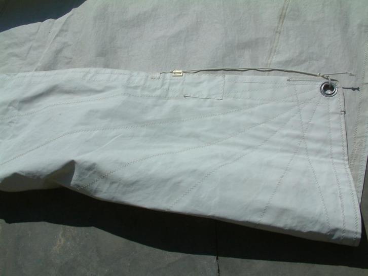 genua met leuvers  goede staat  ongeveer 26 M2   schoot 12mm, Watersport en Boten, Zeilen en Zeiltoebehoren, Gebruikt, Genua of Fok