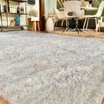 Creme royale - fluffy xl vloerkleed - fotoshoot, Ophalen, 200 cm of meer, Zo goed als nieuw, 200 cm of meer