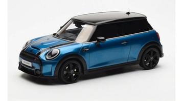 1:18 Mini Cooper S uit 2021 Ottomobile 999 stuks!! beschikbaar voor biedingen