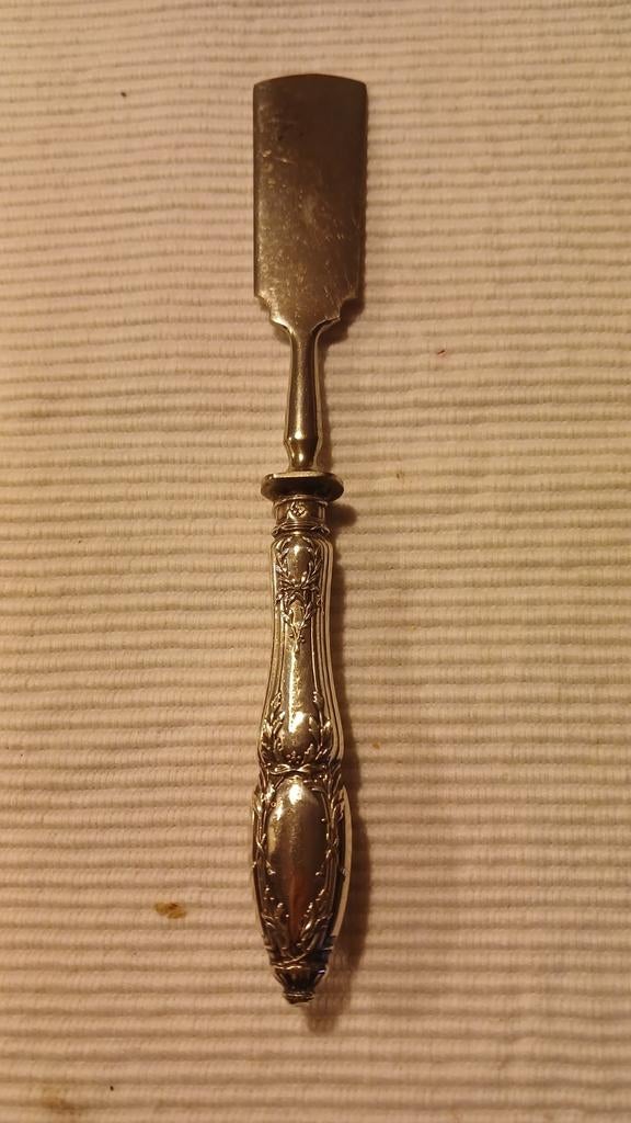 Frans kaasmesje heft Frans zilver, Antiek en Kunst, Antiek | Goud en Zilver, Ophalen of Verzenden, Zilver