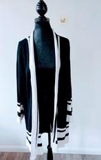 Trui. Lang vest. Zwart met wit. Maat 48, Kleding | Dames, Grote Maten, Ophalen of Verzenden, Zo goed als nieuw, Zwart, Trui of Vest