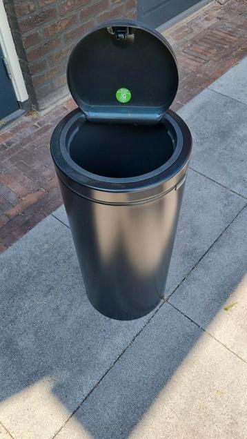 Brabantia prullenbak Touch Bin 23-30 ltr (zwart beschikbaar voor biedingen